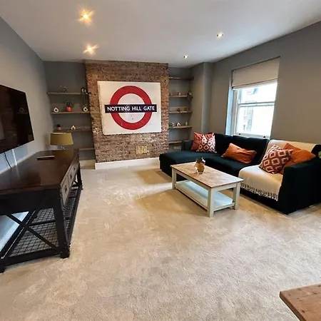 Ferienwohnung Upscale 3Br Duplex Experience The Charm Of Westbourne Grove